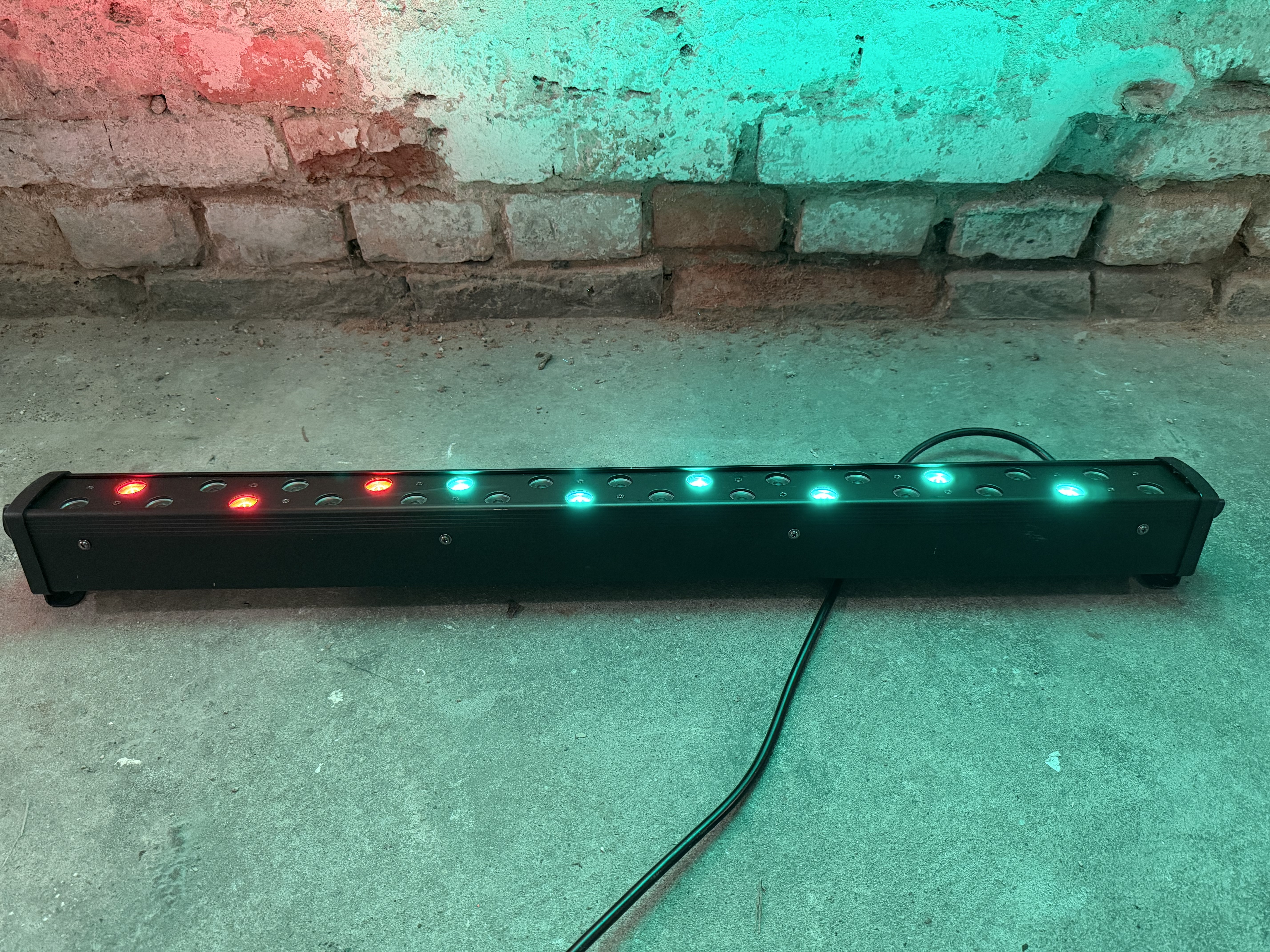 LED-Bar Lightmaxx 27×1W – Bild 3